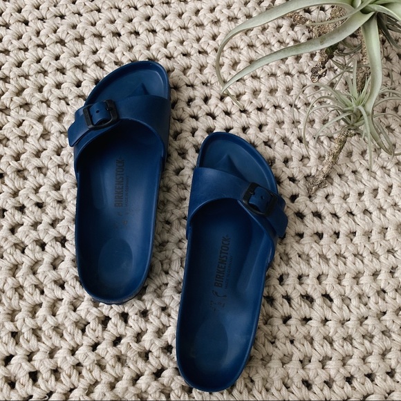 dark blue slippers